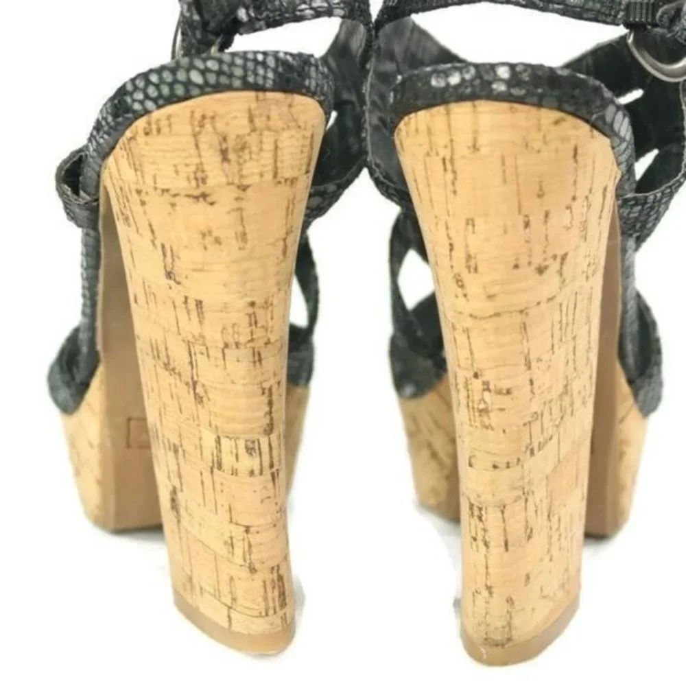 Bamboo Nanette Shoes Heels Sandals‎ Platform Black Silver Snake Cork 7.5